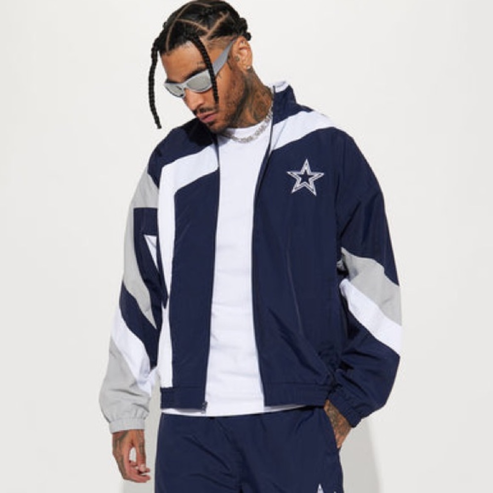 Nova Men NFL Men's Dallas Cowboys Star Jacket - Blue/combo Windbreaker Jacket M